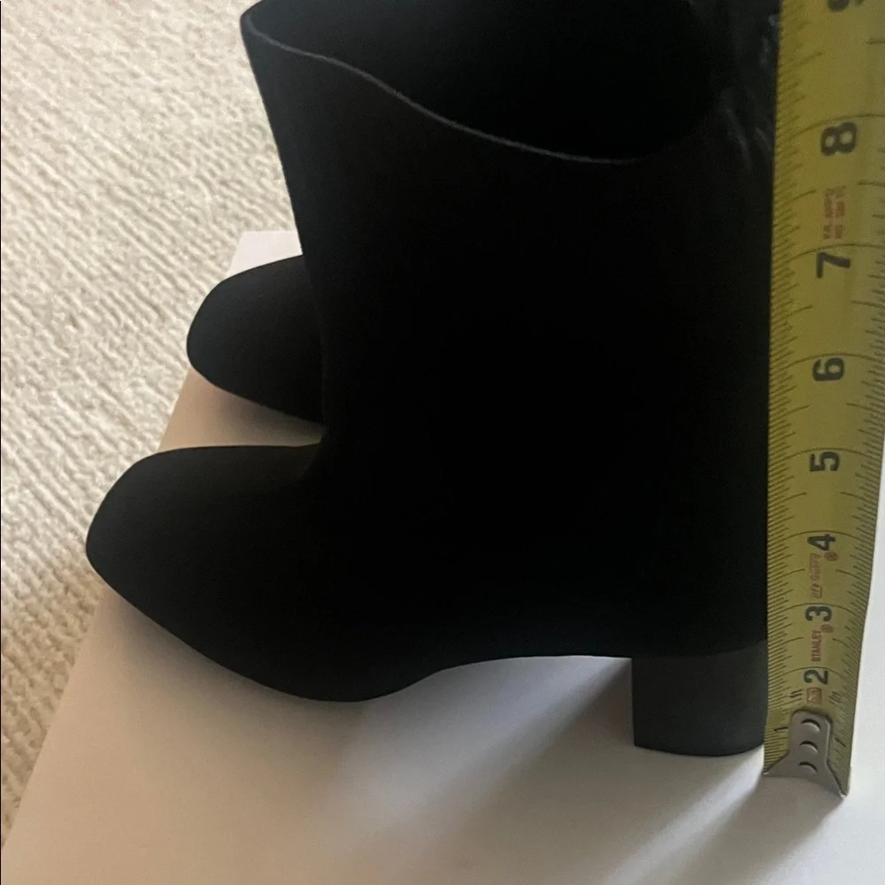 Quince Sleek Black Ankle Booties - Picture 12 of 14